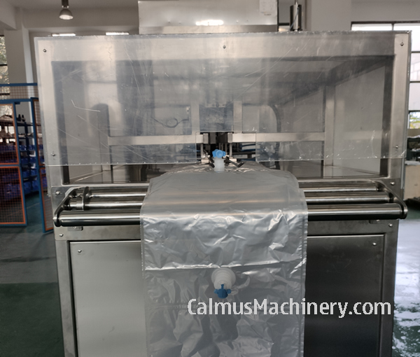 Fullyautomatic BiB Coffee Filler Equipment BaginBox Filling Machine